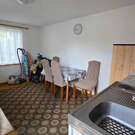 Apartament Akacja Pokoje Z Lazienkami Ustka Zewnętrze zdjęcie