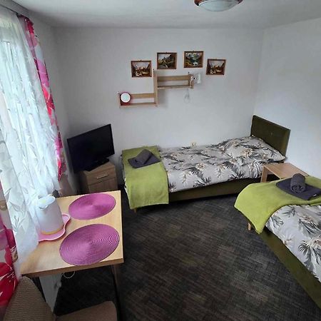 Apartament Akacja Pokoje Z Lazienkami Ustka Zewnętrze zdjęcie